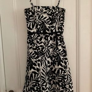 Black and white flowered patterned dress